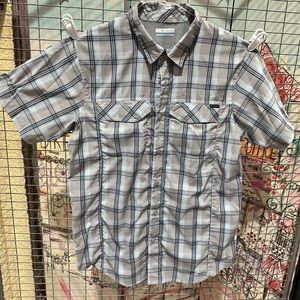 Columbia button up Shirt Adult medium Regular Fit Plaid Blue / Gray MENS
